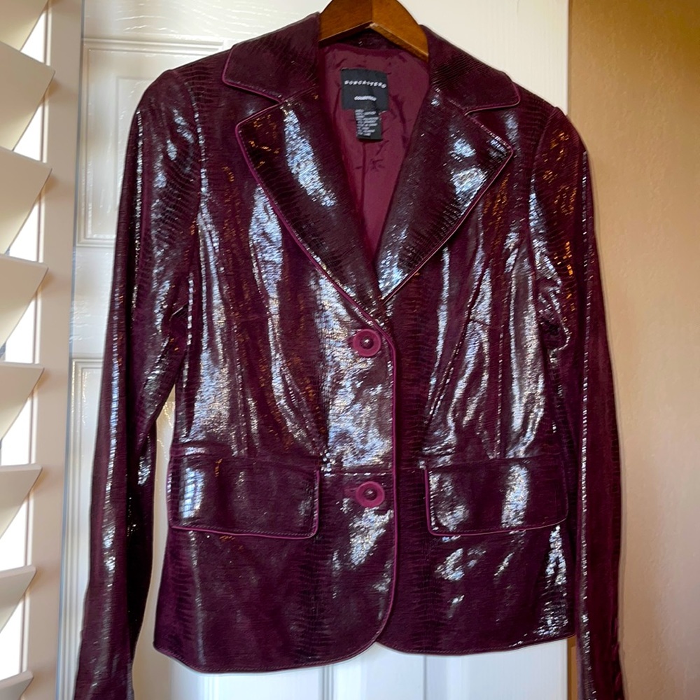 Quality soft 100 % leather ! Doncaster burgundy jacket!